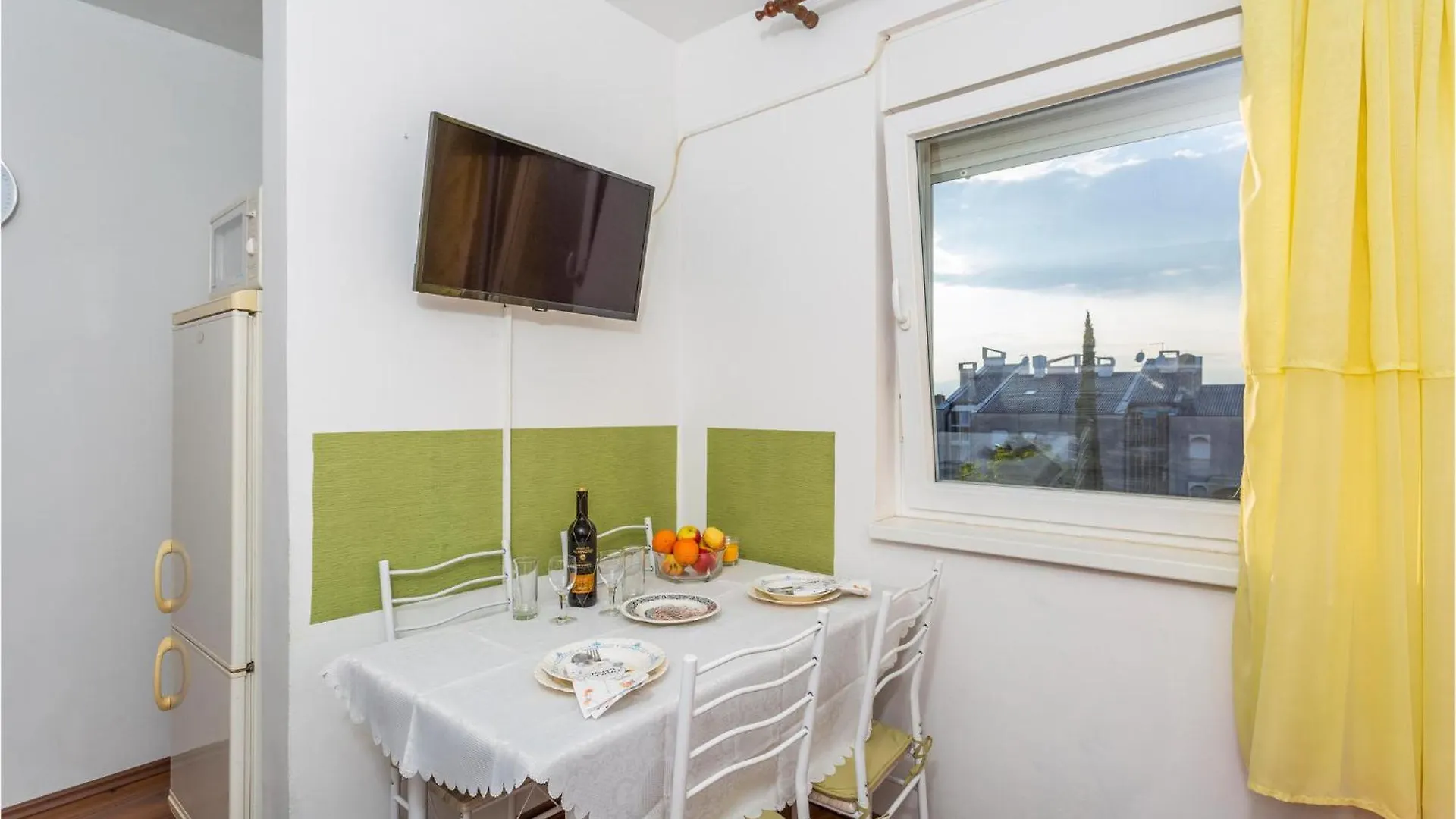 1 Bedroom Awesome Apartment In Njivice